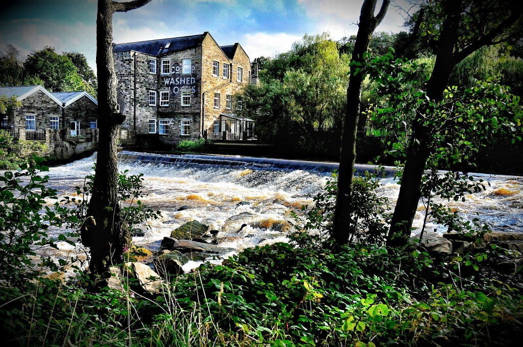 Hirst Mill and Hirst Wood weir