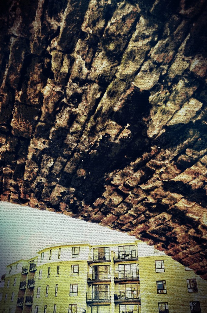 New build flats viewed from Junction Bridge