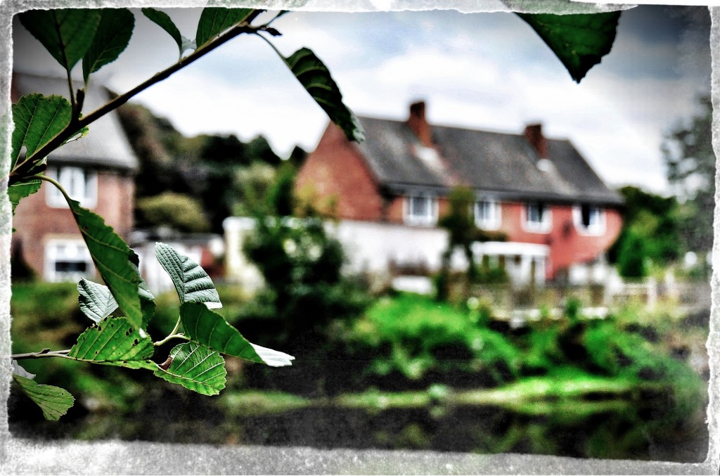 Aire Close viewed from Victoria Mills