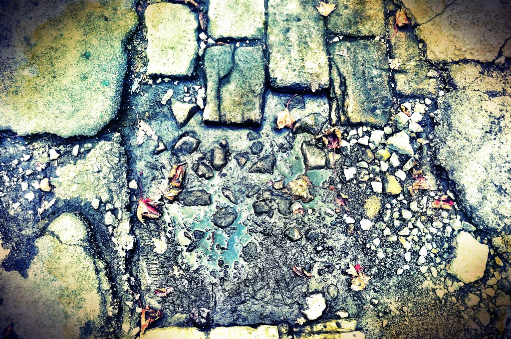 Riverside footpath to Lower Holme