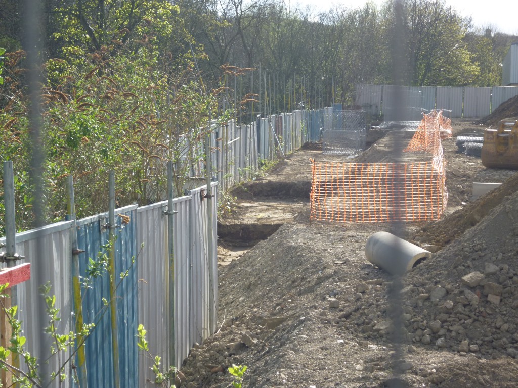 lower holme build 4-14 016